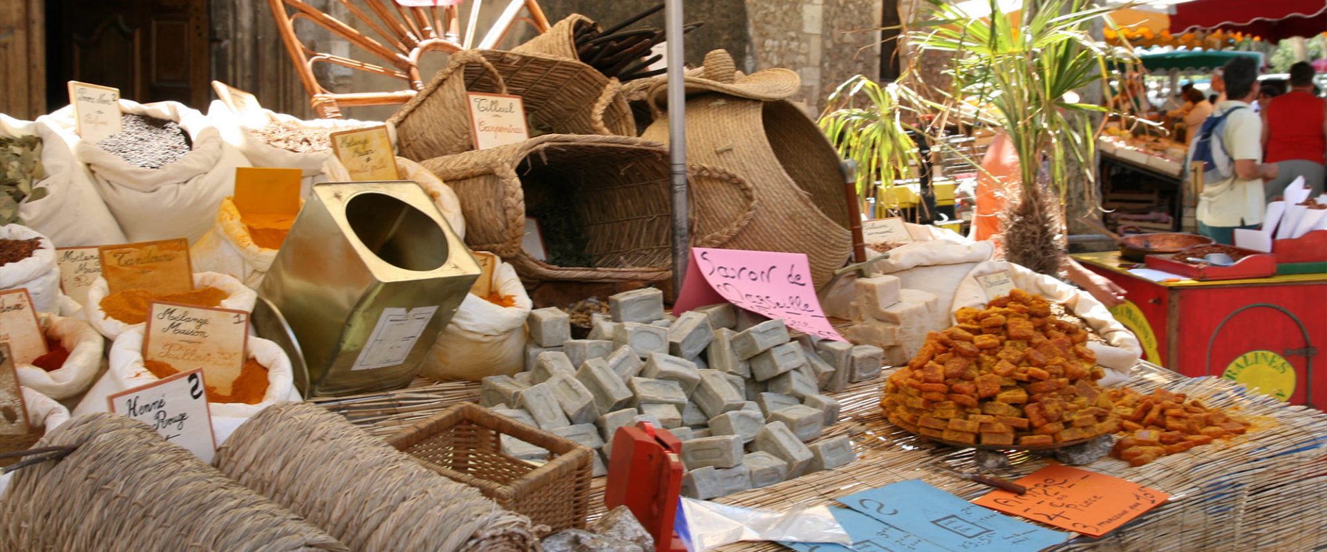 Les marchés
